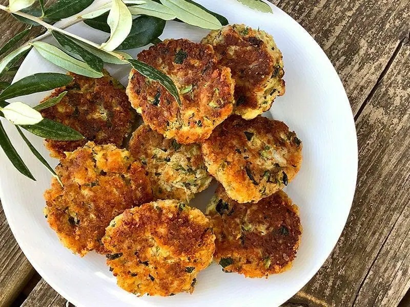 Galettes de courgettes grecques