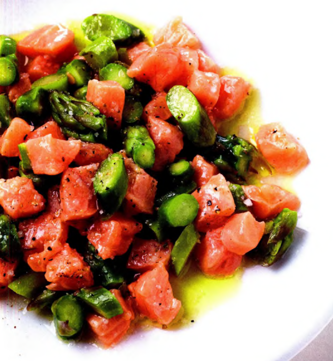 Tartare de saumon aux asperges